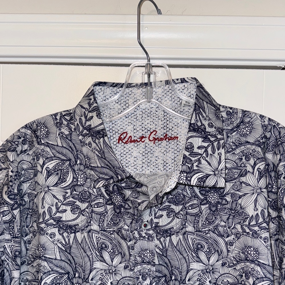 Robert Graham Navy and White Patterned Shirt
